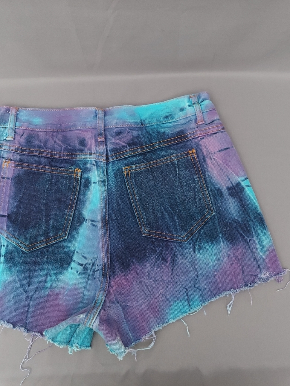 Vintage Danger Denim Shorts Size 13-14 Blue & Purple Tie Dye Jean Cutoffs - Picture 10 of 13